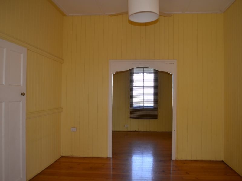 265 Warwick Road, Churchill QLD 4305