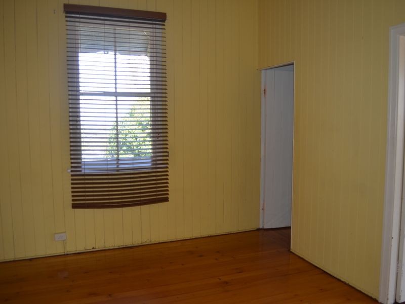 265 Warwick Road, Churchill QLD 4305