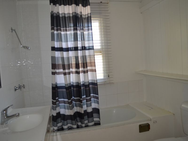 265 Warwick Road, Churchill QLD 4305