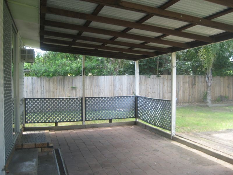 26 Vineyard Street, One Mile QLD 4305