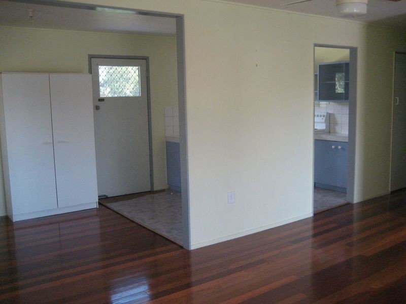 10 Rapur st, Raceview QLD 4305