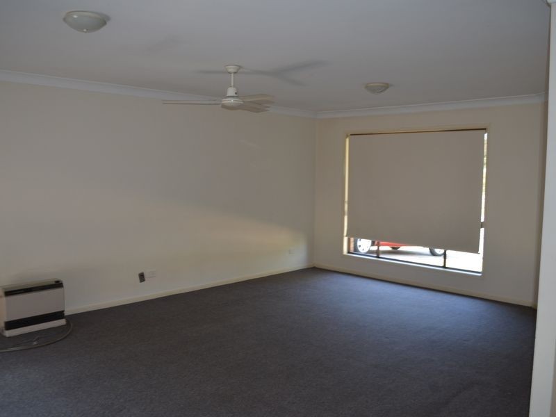 26 Cocos Place, Raceview QLD 4305