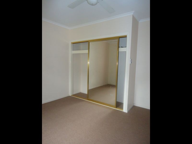 10 Fahy Street, Brassall QLD 4305