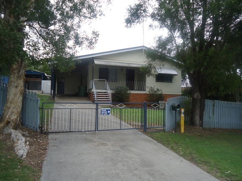 10 Fahy Street, Brassall QLD 4305