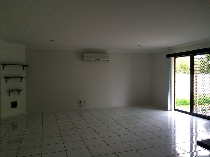 5 Varley Street, Lowood QLD 4311