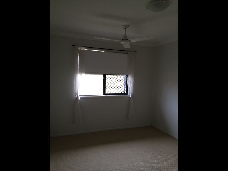 5 Varley Street, Lowood QLD 4311