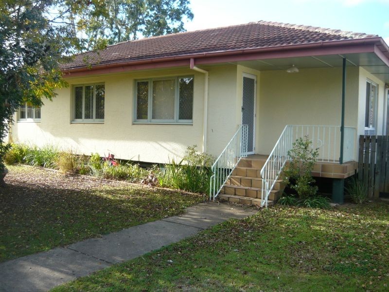 21 Bass Street, Leichhardt QLD 4305