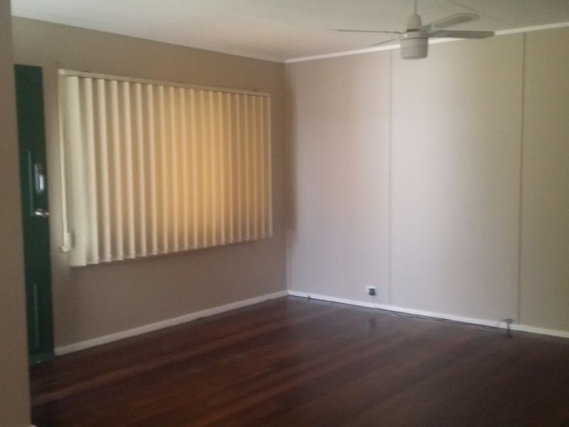 21 Bass Street, Leichhardt QLD 4305