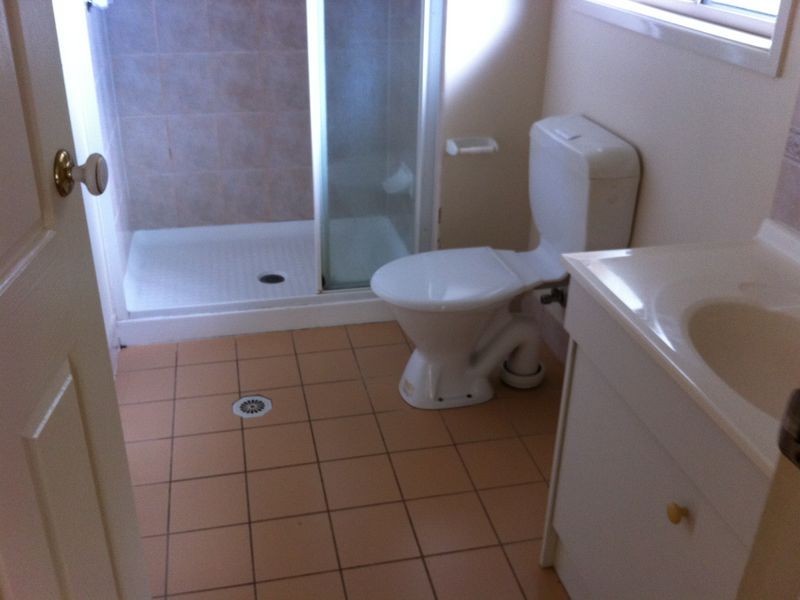 24 Rockman Drive, Raceview QLD 4305