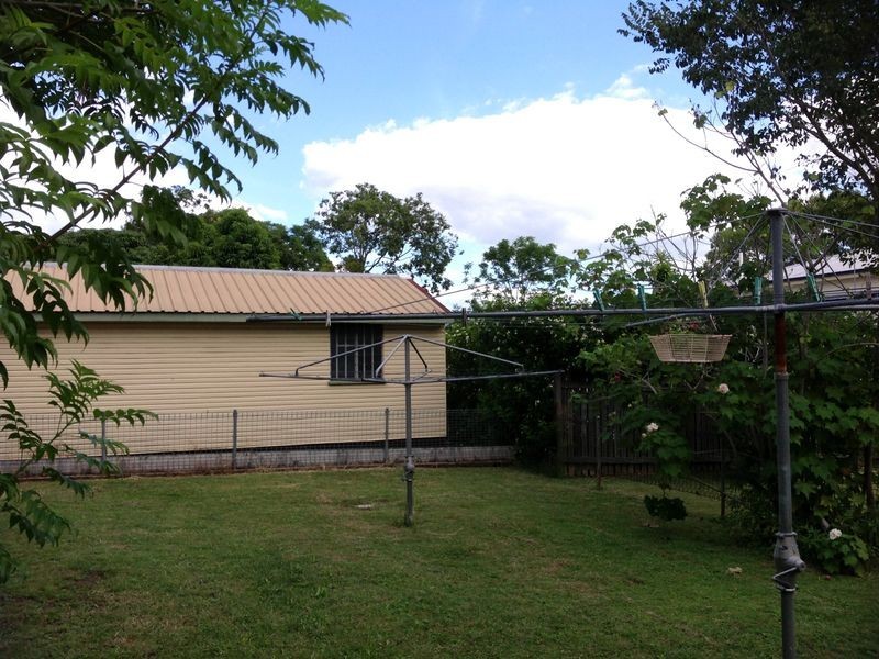 1/5 Coolibah st, Silkstone QLD 4304