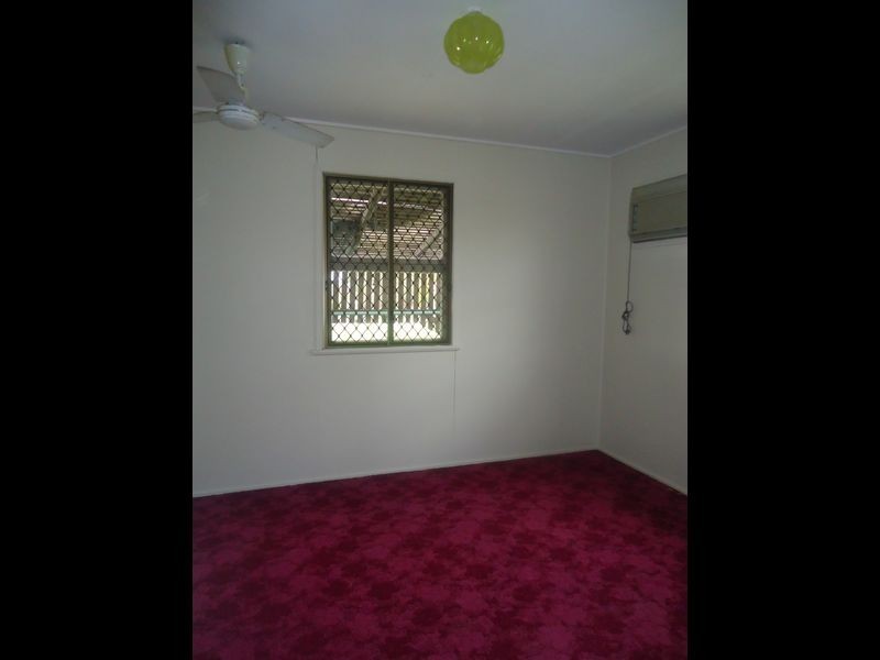 16 River Rd, Bundamba QLD 4304