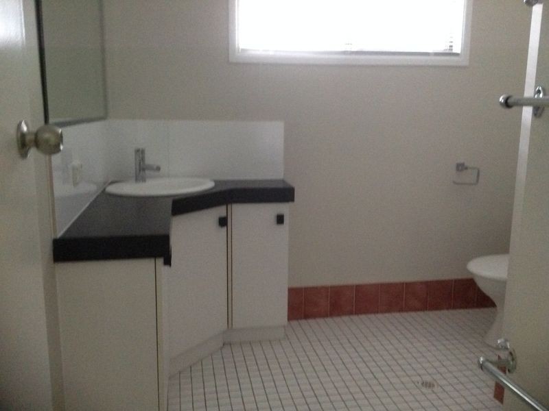 11 Ferrier Street, Tivoli QLD 4305