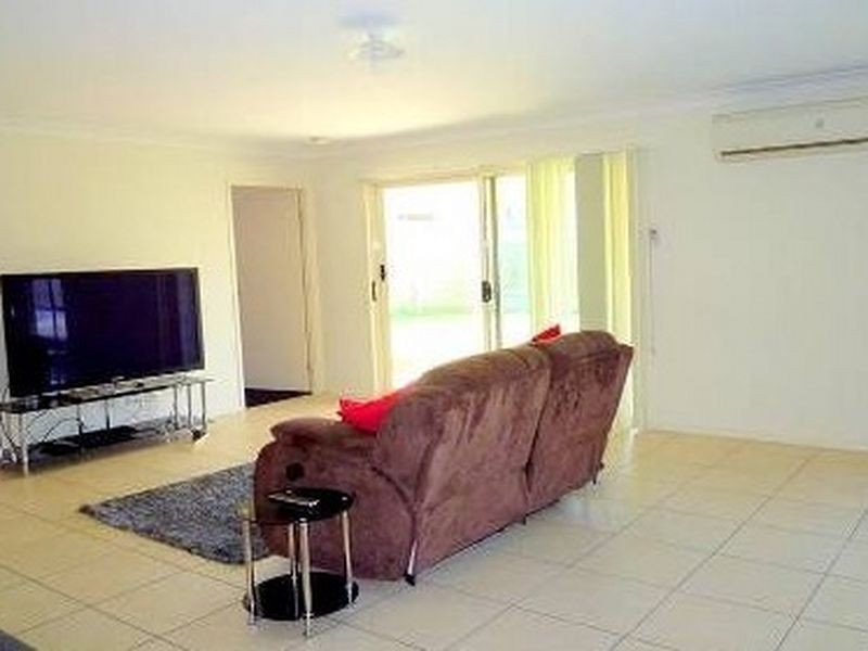 71 Grace Street, Wulkuraka QLD 4305