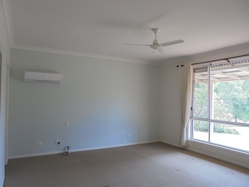 286 Eastfield Court, Deebing Heights QLD 4306