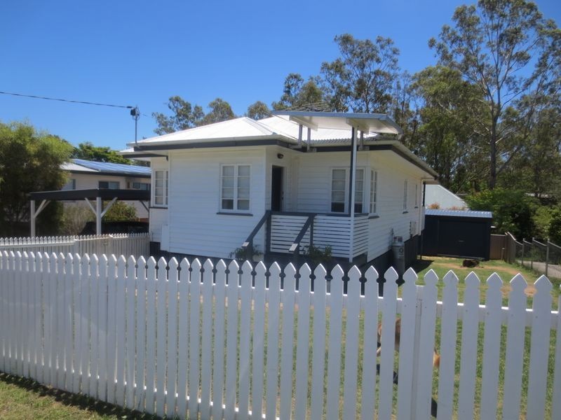 24 Thompson Street, Bundamba QLD 4304
