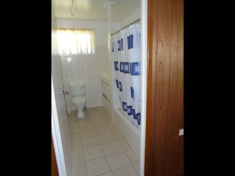 6 Vera Street, Churchill QLD 4305