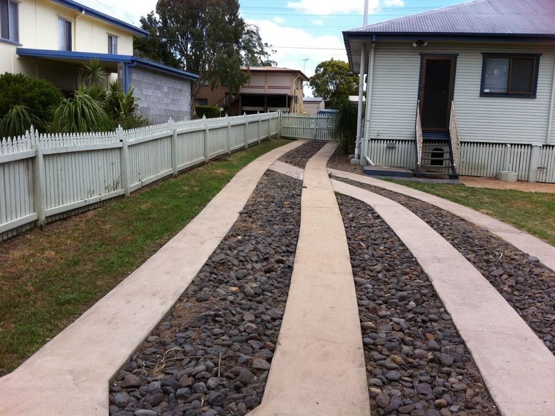 7 Bottomley Street, Brassall QLD 4305