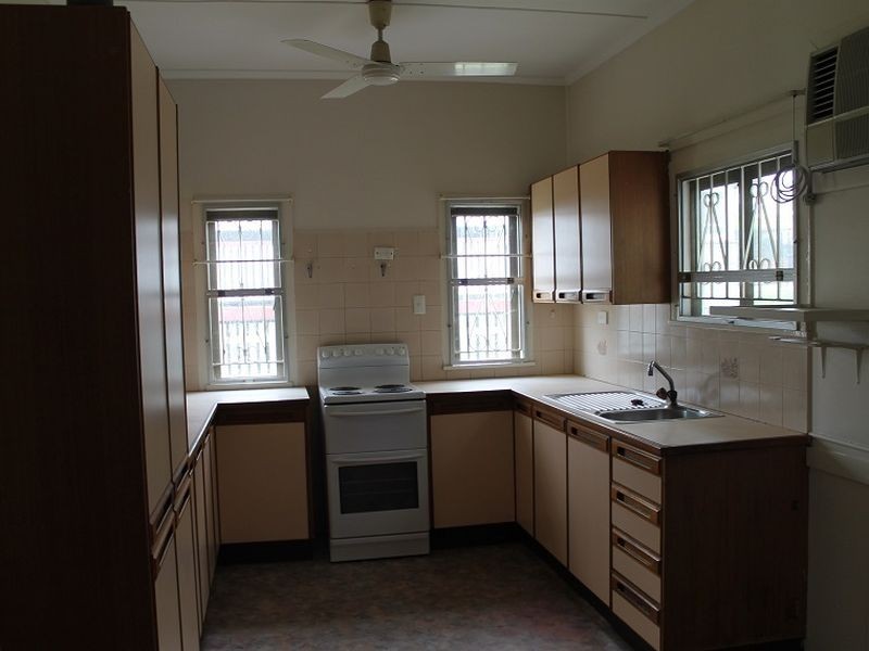 6 Scott Street, Goodna QLD 4300