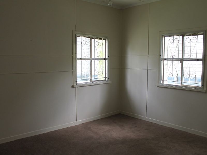 6 Scott Street, Goodna QLD 4300