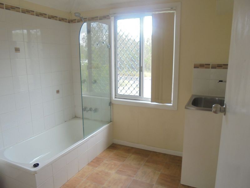 24 Anthonys Road, Walloon QLD 4306