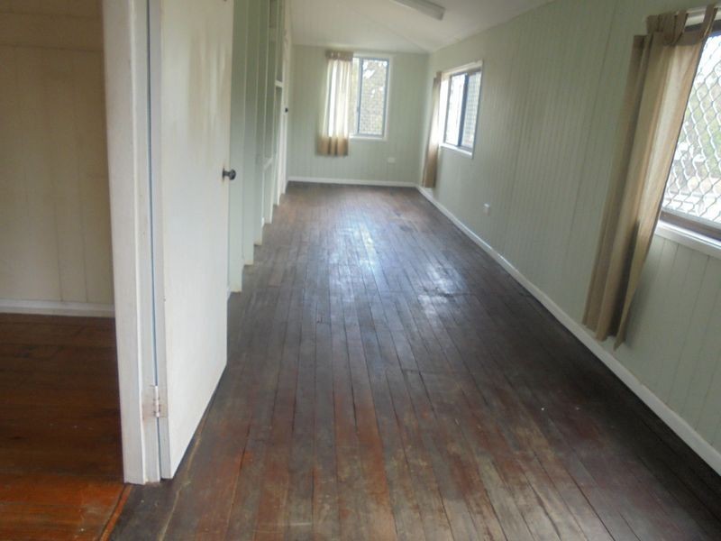 24 Anthonys Road, Walloon QLD 4306