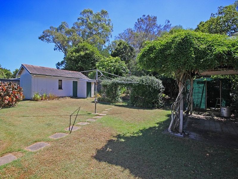 15 Theodore Street, Brassall QLD 4305