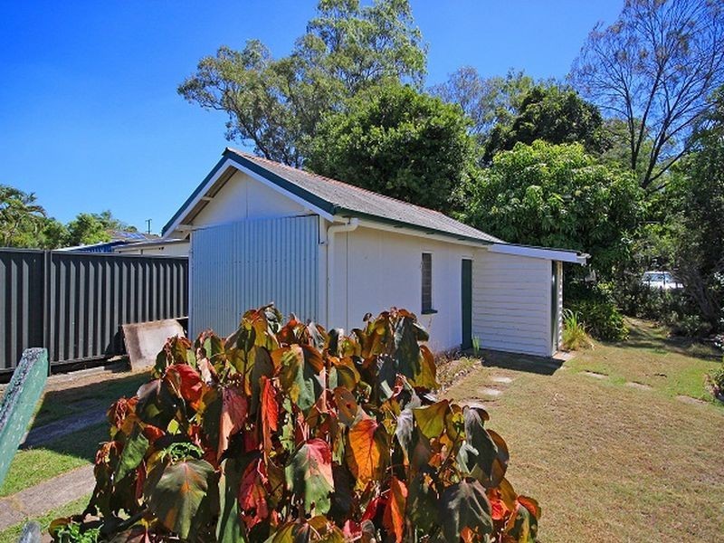 15 Theodore Street, Brassall QLD 4305