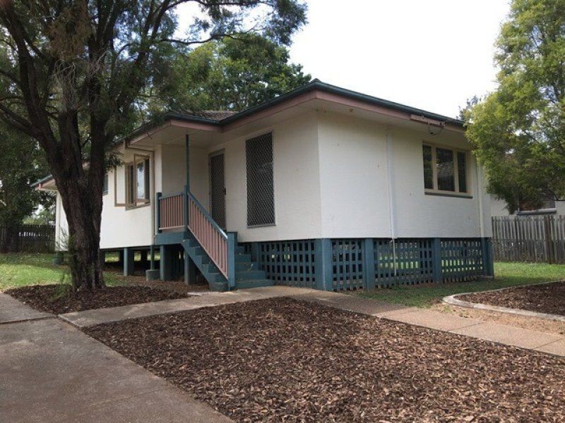 83 Toongarra Rd, Leichhardt QLD 4305