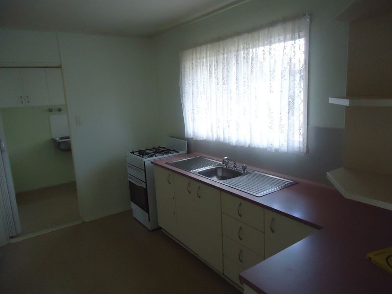 83 Toongarra Rd, Leichhardt QLD 4305