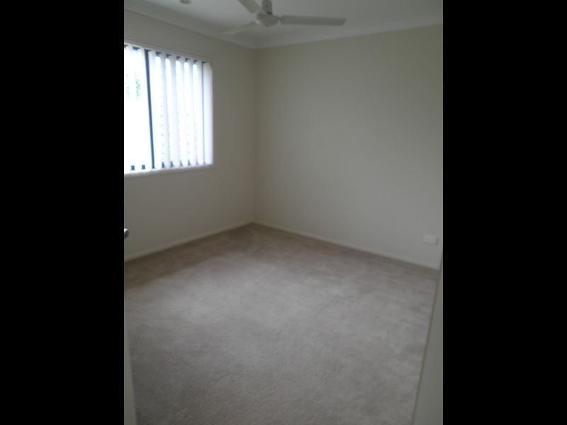 67 Banksia Drive, Raceview QLD 4305