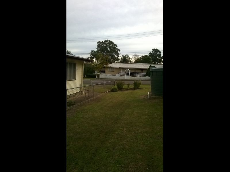 2 Perry Street, Churchill QLD 4305