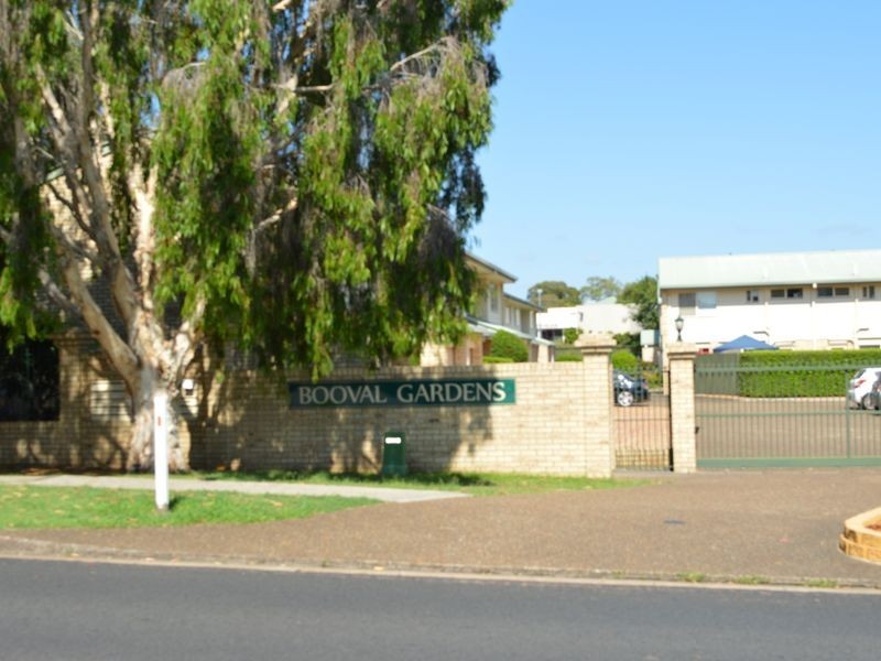 7/12 Bergin st, Booval QLD 4304