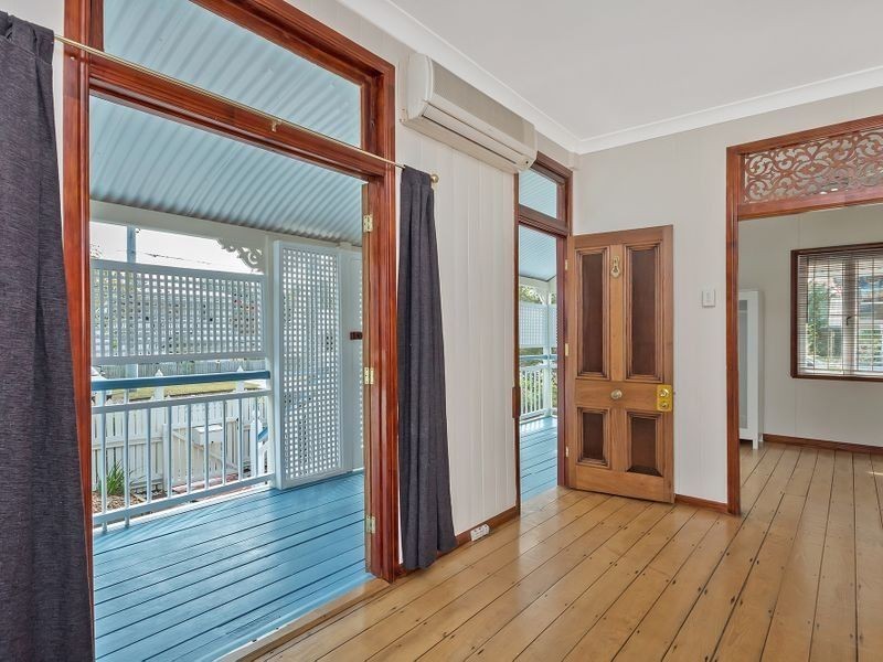 21A Lindsay st, Bundamba QLD 4304