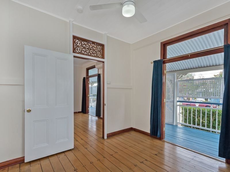 21A Lindsay st, Bundamba QLD 4304