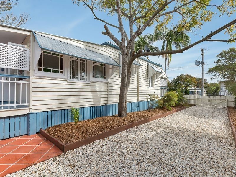 21A Lindsay st, Bundamba QLD 4304