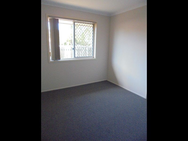 25 Bangalow st, Raceview QLD 4305