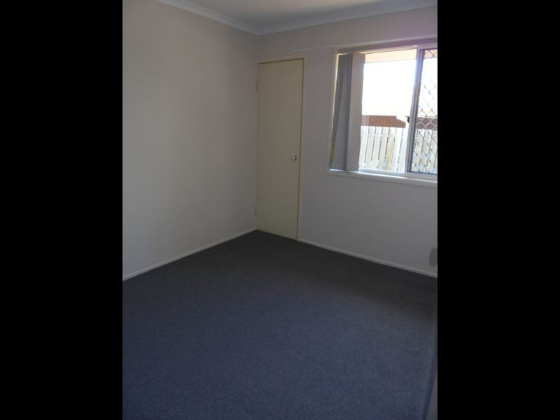 25 Bangalow st, Raceview QLD 4305