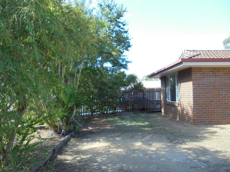 25 Bangalow st, Raceview QLD 4305