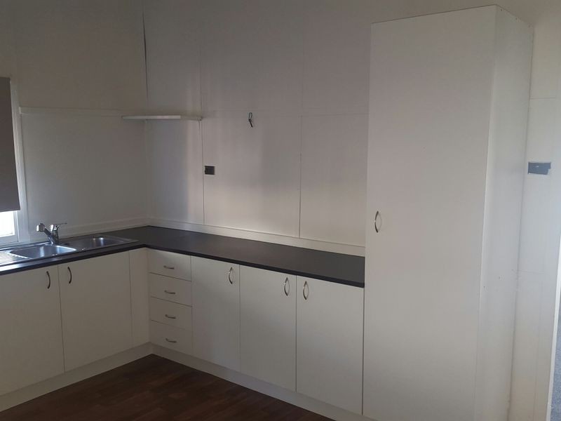 32 Dixon st, Wulkuraka QLD 4305