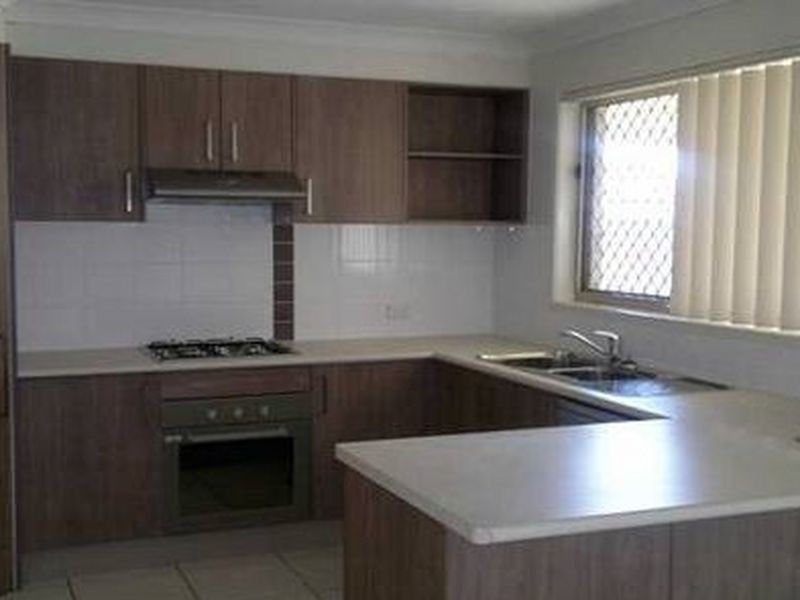 5 Eco Way, Brassall QLD 4305