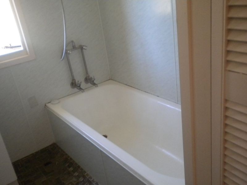 14 Phillip Street, One Mile QLD 4305