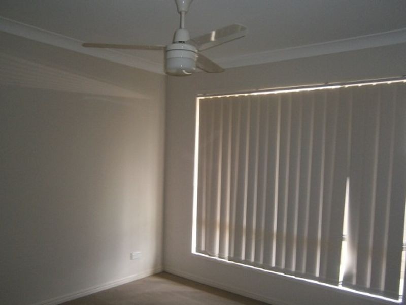 14 Dornoch Crescent, Raceview QLD 4305