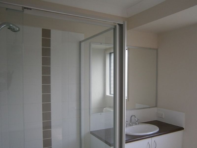 14 Dornoch Crescent, Raceview QLD 4305