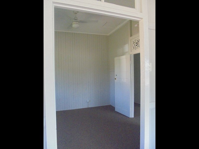 1 Cook Street, Booval QLD 4304