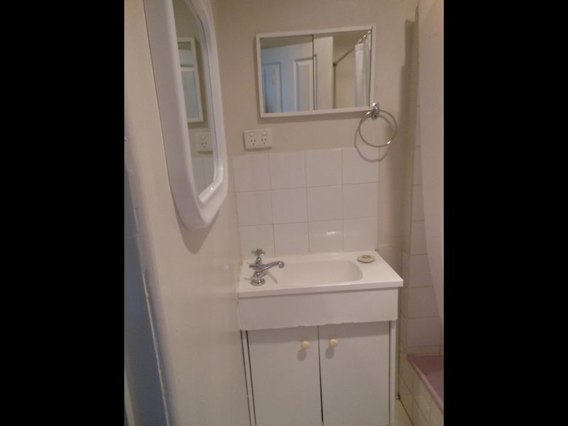 1/29 Merrell Street, Booval QLD 4304