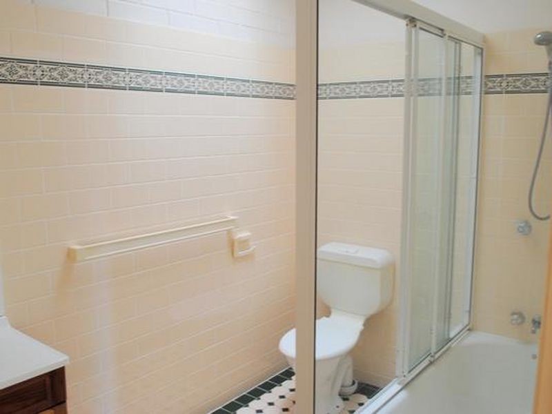 1/10 Pender Street, North Ipswich QLD 4305