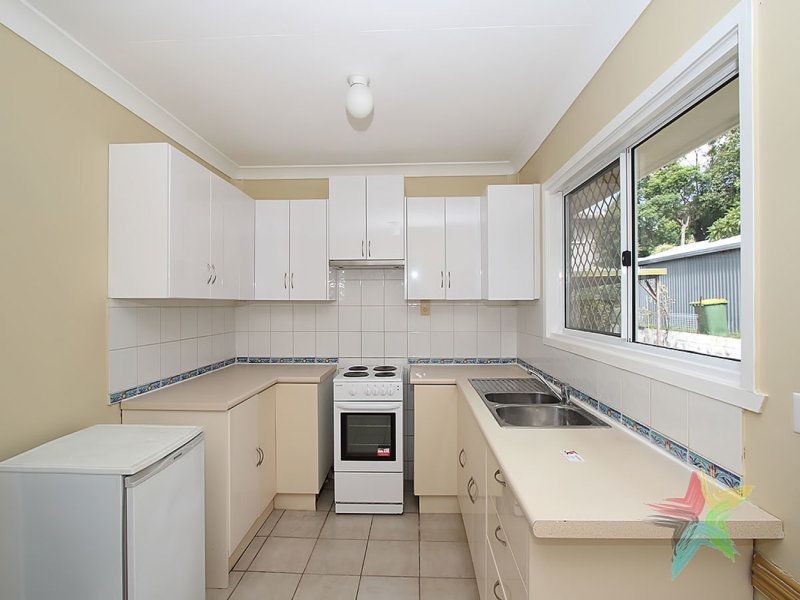 2 Linda Street, Goodna QLD 4300