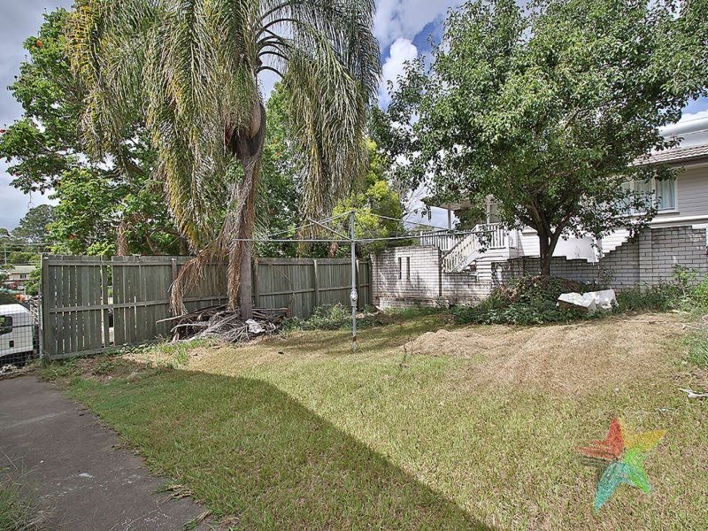 2 Linda Street, Goodna QLD 4300