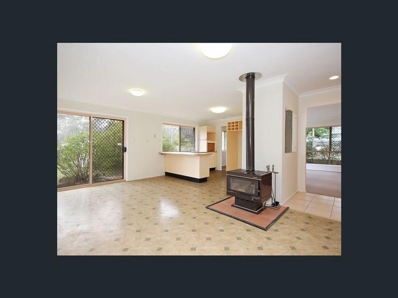 44 Alice Street, Blackstone QLD 4304