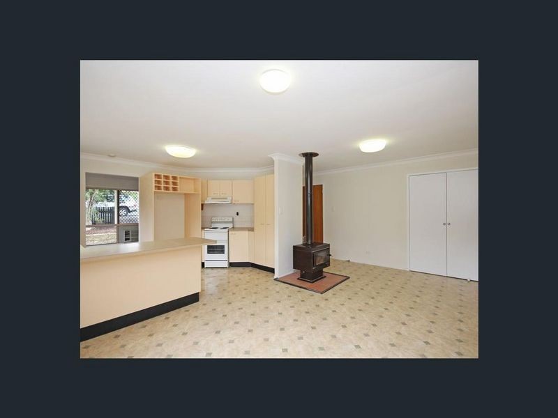 44 Alice Street, Blackstone QLD 4304